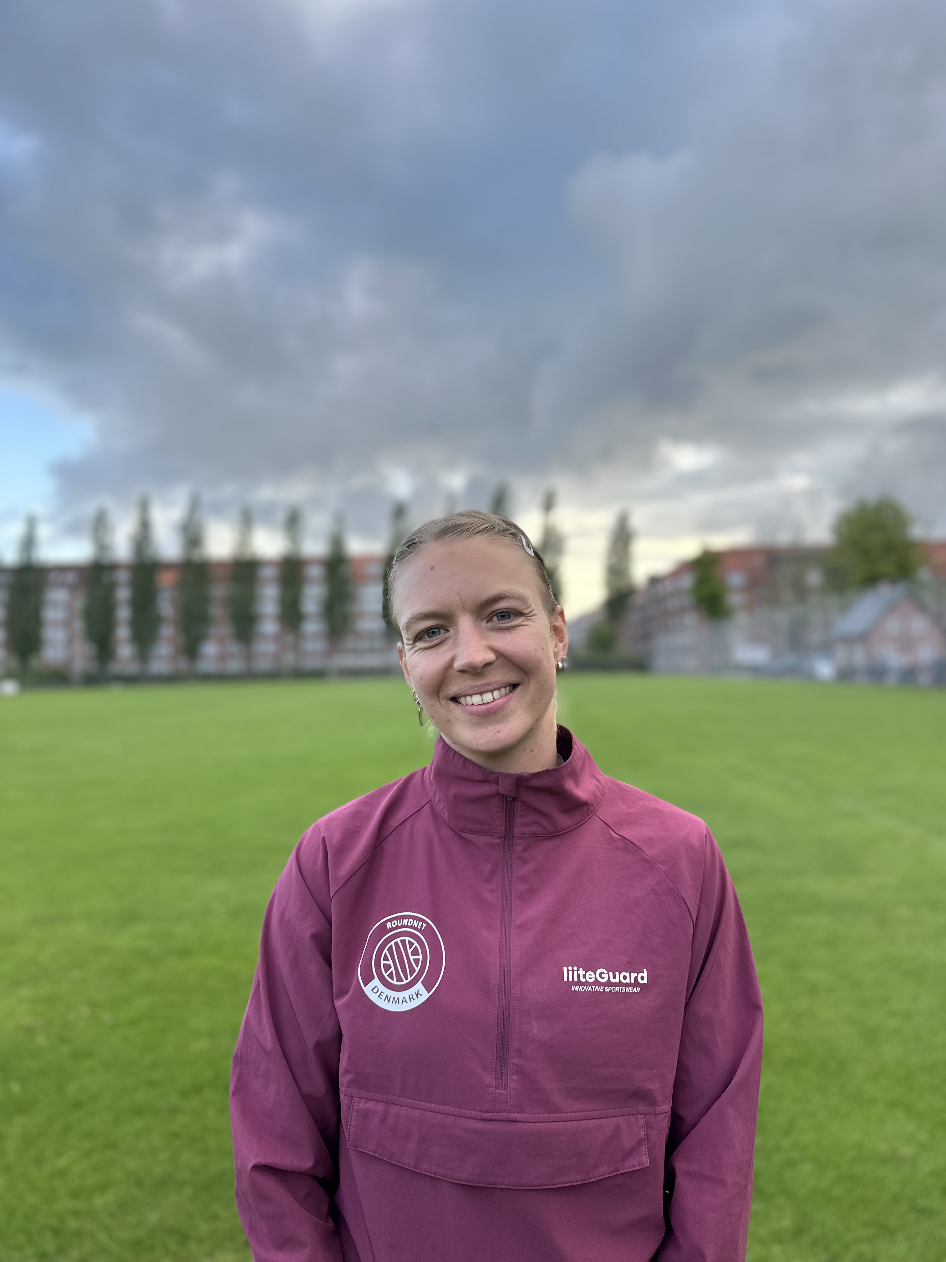 Glad kvinde på 30 søger 2 værelses bolig