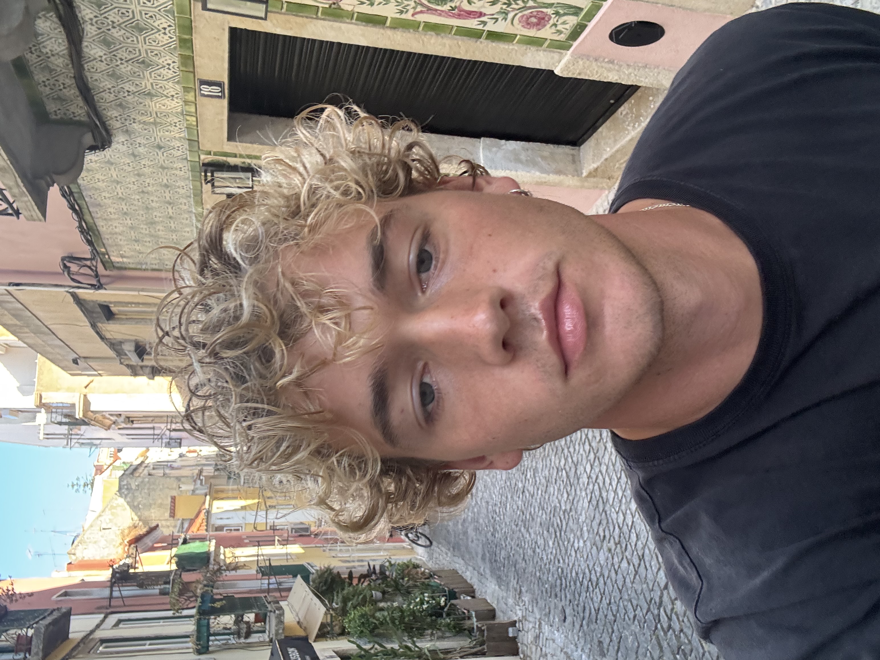 Studerende søger værelse i København 3