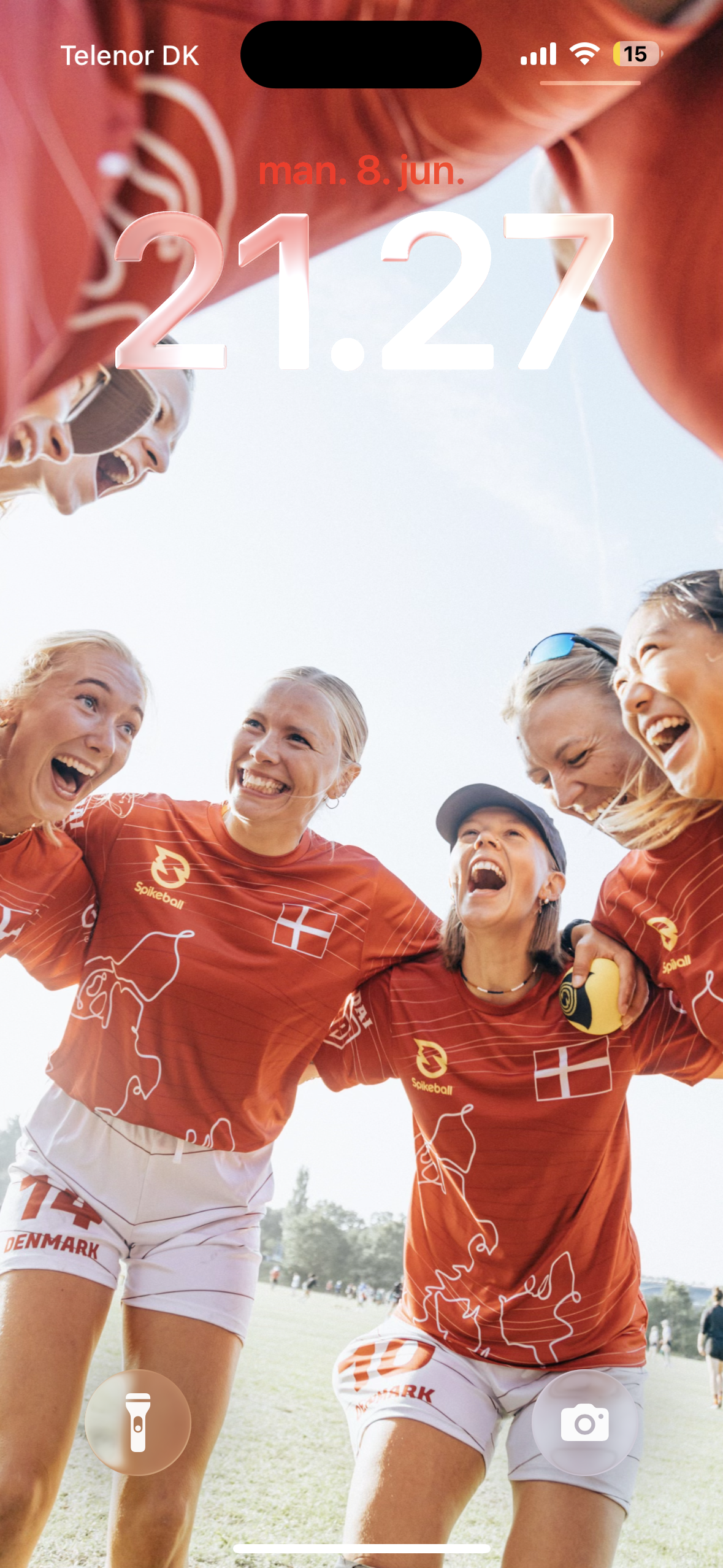 Glad kvinde på 30 søger 2 værelses bolig 2